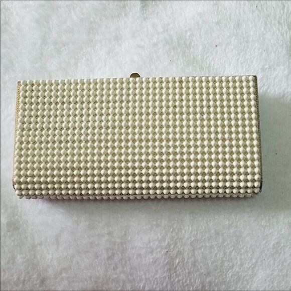 Vintage Garay White & Cream Clutch - Picture 2 of 4